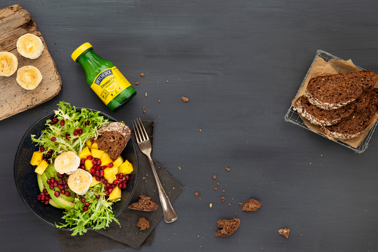 Ziegenkäse Salat mit Granatapfel-Zitronen Dressing